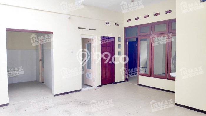 Rumah Disewakan Malang LT 139m2 LB 120m2 Area Tidar Rumah Disewakan Malang LT 139m2 LB 120m2 Area Tidar