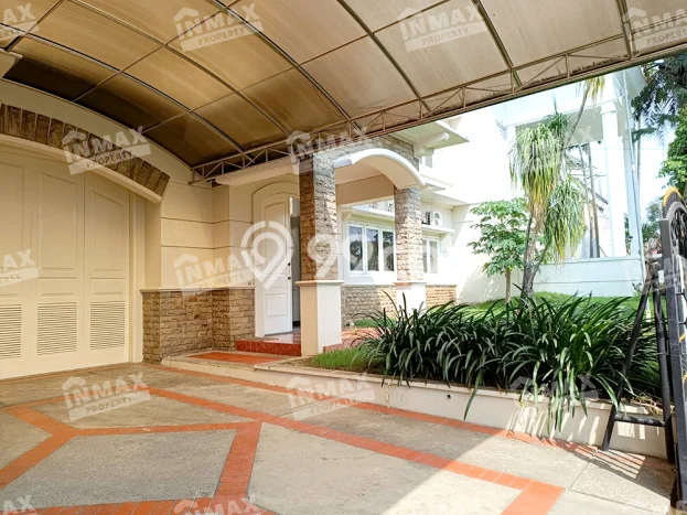 Disewakan Rumah Konsep Minimalis di Blimbing Malang dengan 6 Kamar Disewakan Rumah Konsep Minimalis di Blimbing Malang dengan 6 Kamar
