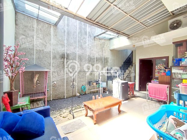 Rumah Modern 2 KT LT 153m2 di Arjosari Rumah Modern 2 KT LT 153m2 di Arjosari