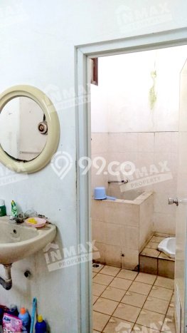 Unit Ruko Disewakan di Soekarno Hatta di Area Ramai & Strategis Unit Ruko Disewakan di Soekarno Hatta di Area Ramai & Strategis