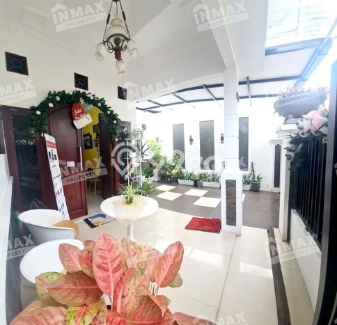 Hunian Impian Modern! Rumah 2 Lantai area , Malang, Luas 128m2m² LB 110m2m² Hunian Impian Modern! Rumah 2 Lantai area , Malang, Luas 128m2m² LB 110m2m²