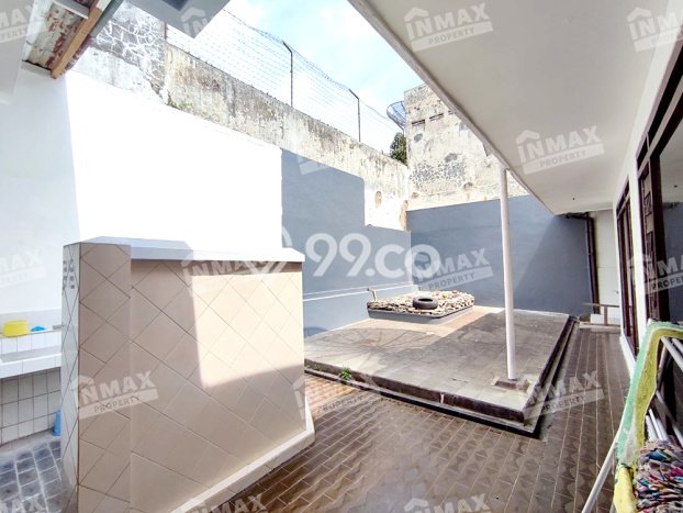 LISTING BARU! Rumah kawasan , Ready, 3 KT, Dekat Malang, Malang, Luas 264m2m² Bangunan 108m2m² LISTING BARU! Rumah kawasan , Ready, 3 KT, Dekat Malang, Malang, Luas 264m2m² Bangunan 108m2m²