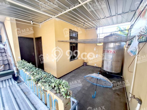 Dijual Cepat Rumah Bagus Siap Huni LB 300m2 di Blimbing, Malang Dijual Cepat Rumah Bagus Siap Huni LB 300m2 di Blimbing, Malang