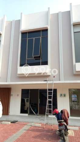 Unit Ruko Dijual di Tangerang LT 44m2 & LB 88m2 Unit Ruko Dijual di Tangerang LT 44m2 & LB 88m2