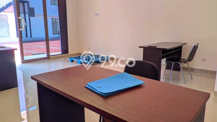 Unit Ruko Dijual di Tangerang LT 44m2 & LB 88m2 Unit Ruko Dijual di Tangerang LT 44m2 & LB 88m2