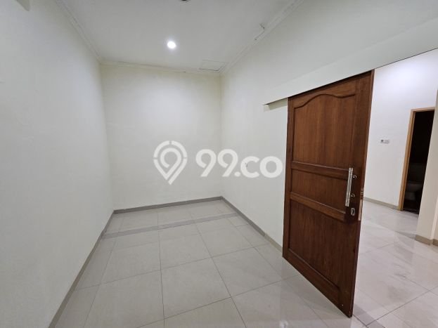Jarang Ada! Rumah Sewa 4 Kamar Nyaman Siap Huni Alam Sutera Jarang Ada! Rumah Sewa 4 Kamar Nyaman Siap Huni Alam Sutera