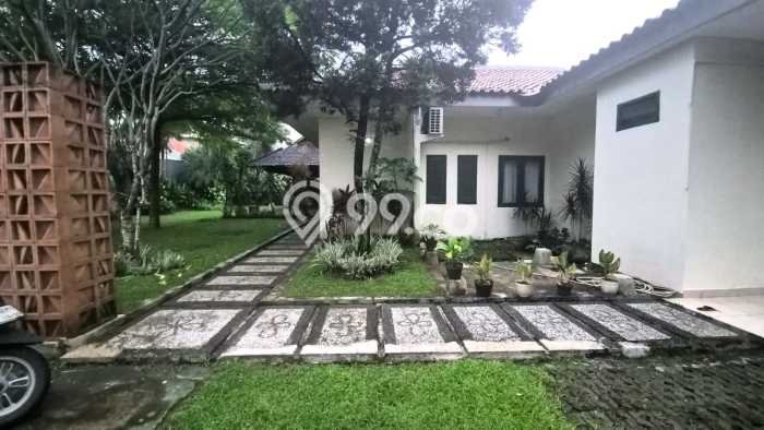 Disewakan! Rumah 10 Kamar Tidur &
10 Kamar Mandi di Gandaria, Jakarta Selatan Disewakan! Rumah 10 Kamar Tidur &
10 Kamar Mandi di Gandaria, Jakarta Selatan