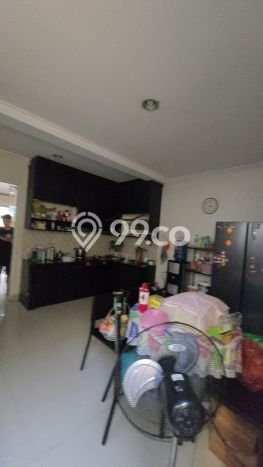 Jual Rumah Luas Elegan Dengan View Eksklusif di Green Lake City, Jakarta Barat Jual Rumah Luas Elegan Dengan View Eksklusif di Green Lake City, Jakarta Barat