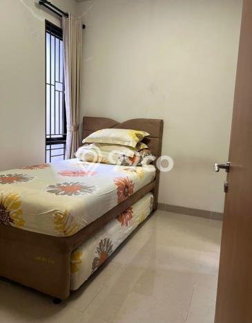 Rumah Luas Asri 2 KT Siap Huni di BSD Tangerang Rumah Luas Asri 2 KT Siap Huni di BSD Tangerang
