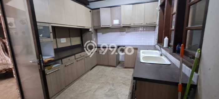 Rumah di , Akses ke Pusat Kota, LT 480m2m² Rumah di , Akses ke Pusat Kota, LT 480m2m²