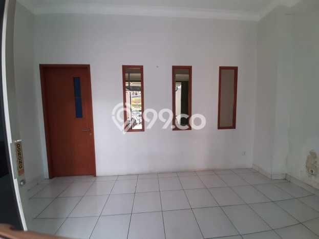 Ruko Disewakan Kawasan Taman Ratu, Luas 352m2m², Area Komersial, Jalan Strategis Ruko Disewakan Kawasan Taman Ratu, Luas 352m2m², Area Komersial, Jalan Strategis