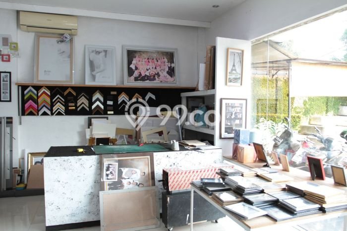 AREA BERKEMBANG! Ruko For Rent Kawasan Rempoa, Luas 250m², Ready Bisnis AREA BERKEMBANG! Ruko For Rent Kawasan Rempoa, Luas 250m², Ready Bisnis