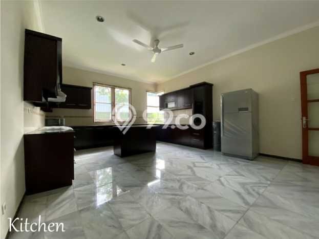 Dijual Rumah Elit Exclusive di Cilandak, Jakarta Selatan Dijual Rumah Elit Exclusive di Cilandak, Jakarta Selatan
