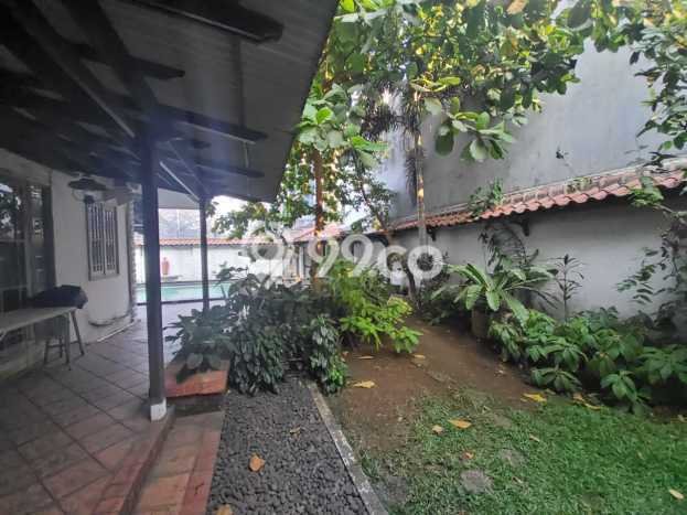 For Sale! Premium House LT 1169m2 Desain Modern di Pejaten For Sale! Premium House LT 1169m2 Desain Modern di Pejaten