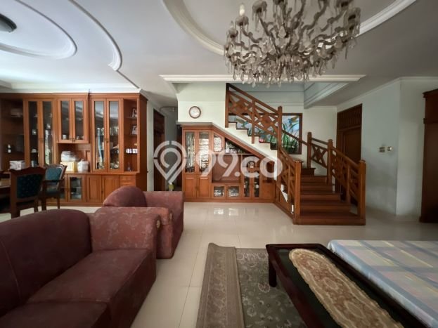 HOT PROPERTY! Rumah Premium area Cicendo, Luas 382m2m² Bangunan 700m2m² HOT PROPERTY! Rumah Premium area Cicendo, Luas 382m2m² Bangunan 700m2m²