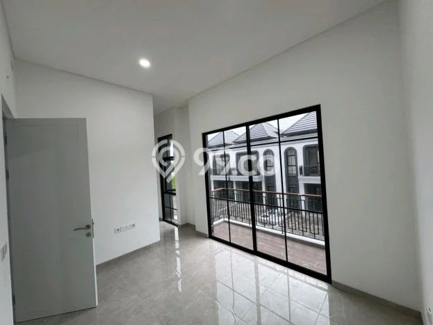 Rumah Bagus Siap Huni Di Lakarsantri Luas 132m2 Lokasi Strategis Rumah Bagus Siap Huni Di Lakarsantri Luas 132m2 Lokasi Strategis
