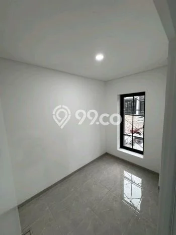 Rumah Bagus Siap Huni Di Lakarsantri Luas 132m2 Lokasi Strategis Rumah Bagus Siap Huni Di Lakarsantri Luas 132m2 Lokasi Strategis
