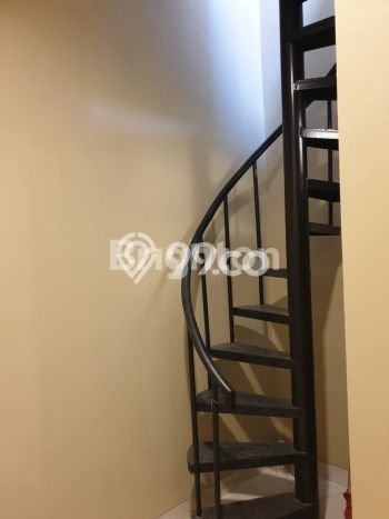 Jual Rumah Luas Megah Dengan View Eksklusif di Gading Serpong, Tangerang Jual Rumah Luas Megah Dengan View Eksklusif di Gading Serpong, Tangerang
