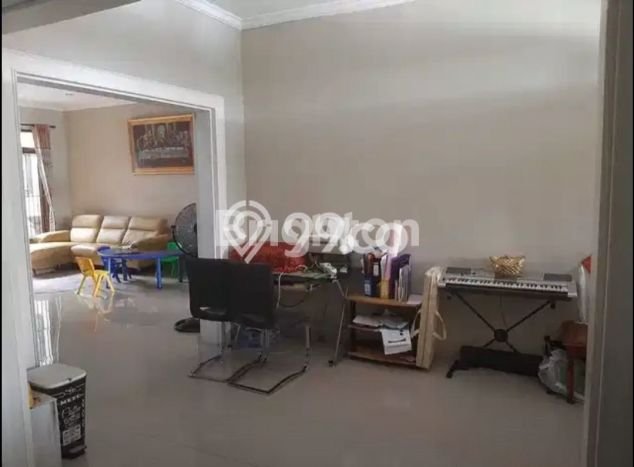 Hunian Mewah LB 280m2 Siap Huni Desain Elegan di Modernland, Tangerang Hunian Mewah LB 280m2 Siap Huni Desain Elegan di Modernland, Tangerang