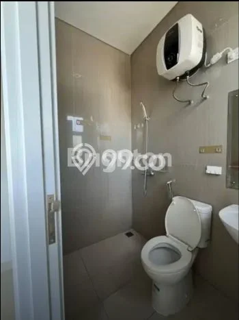 Rumah sewa siap huni 3 Kamar Tidur di BSD, Tangerang Rumah sewa siap huni 3 Kamar Tidur di BSD, Tangerang