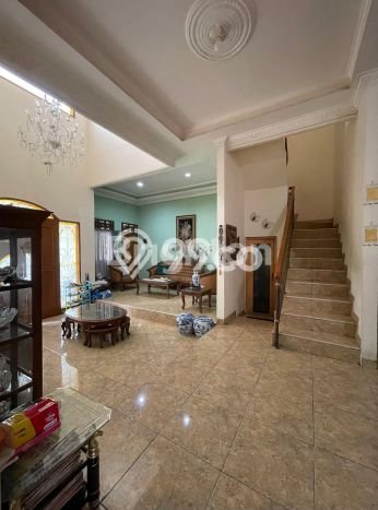 For Sale! Luxury House LT 194m2 Desain Elegan di BSD For Sale! Luxury House LT 194m2 Desain Elegan di BSD