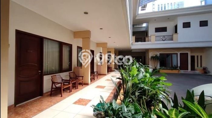 LOKASI PREMIUM! Hotel di , Luas 1300m2m², Akses Strategis LOKASI PREMIUM! Hotel di , Luas 1300m2m², Akses Strategis