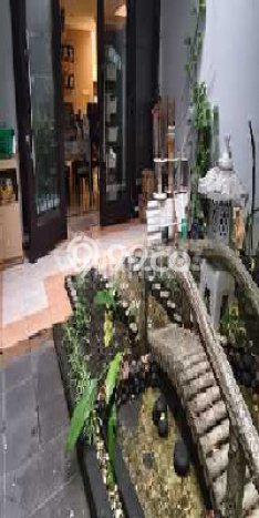 Rumah Elit Modern Siap Huni di Graha Surabaya Rumah Elit Modern Siap Huni di Graha Surabaya