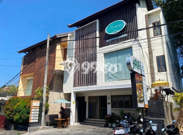Untuk Dijual! Ruko di Umalas Badung LT 186m2 / LB 360m2 Kawasan Bisnis Untuk Dijual! Ruko di Umalas Badung LT 186m2 / LB 360m2 Kawasan Bisnis