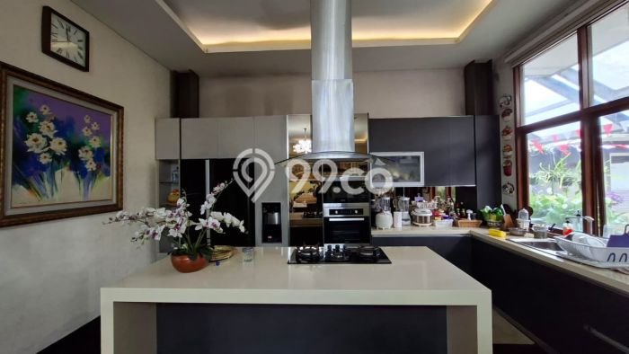 Hot Offer Hunian Premium Ideal dan Luas di Pesanggrahan, Jakarta Selatan Hot Offer Hunian Premium Ideal dan Luas di Pesanggrahan, Jakarta Selatan