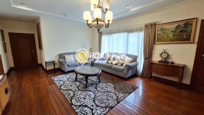 Hunian Elit LB 400m2 Siap Huni Desain Elegan di Kemang, Jakarta Selatan Hunian Elit LB 400m2 Siap Huni Desain Elegan di Kemang, Jakarta Selatan