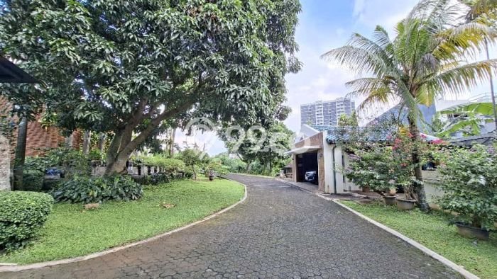 Jual Rumah Luas Megah Dengan View Eksklusif di Lebak Bulus, Jakarta Selatan Jual Rumah Luas Megah Dengan View Eksklusif di Lebak Bulus, Jakarta Selatan