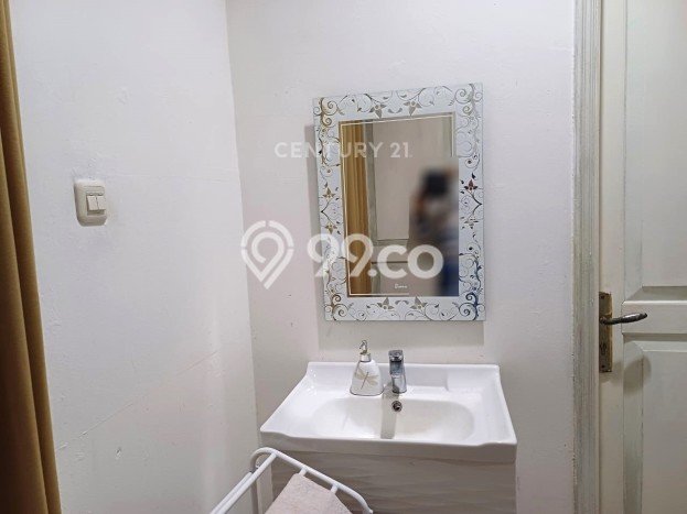 Rumah Luxury Modern Siap Huni di Bintaro Tangerang Selatan Rumah Luxury Modern Siap Huni di Bintaro Tangerang Selatan