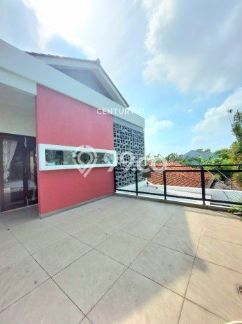 Hunian Cantik Minimalis Lb 200m2 di Ciputat, Tangerang Selatan Hunian Cantik Minimalis Lb 200m2 di Ciputat, Tangerang Selatan