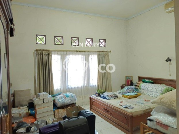Hunian Eksklusif Siap Huni LT 450m2 di Jagakarsa, Jakarta Selatan Hunian Eksklusif Siap Huni LT 450m2 di Jagakarsa, Jakarta Selatan