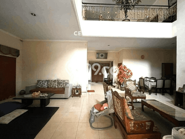 Rumah Luxury Modern Tanpa Renovasi di Meruya Jakarta Barat Rumah Luxury Modern Tanpa Renovasi di Meruya Jakarta Barat