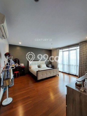 Rumah Elit LB 300m2 Siap Huni Desain Elegan di Bintaro, Tangerang Selatan Rumah Elit LB 300m2 Siap Huni Desain Elegan di Bintaro, Tangerang Selatan