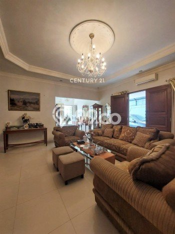 For Sale Rumah Elit Exclusive di Pesanggrahan, Jakarta Selatan For Sale Rumah Elit Exclusive di Pesanggrahan, Jakarta Selatan