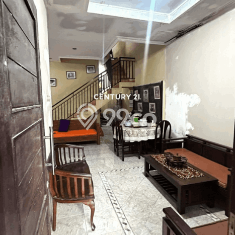 Rumah Luas Asri 3 KT Siap Pakai di BSD City Tangerang Rumah Luas Asri 3 KT Siap Pakai di BSD City Tangerang