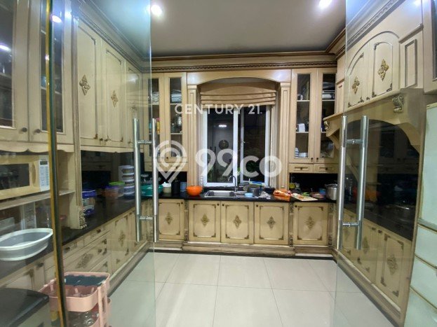 Dijual Rumah Premium dengan Fasilitas Sekitar Komplit di Jagakarsa, Jakarta Selatan Dijual Rumah Premium dengan Fasilitas Sekitar Komplit di Jagakarsa, Jakarta Selatan
