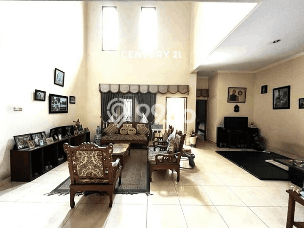 Rumah Luxury Modern Tanpa Renovasi di Meruya Jakarta Barat Rumah Luxury Modern Tanpa Renovasi di Meruya Jakarta Barat
