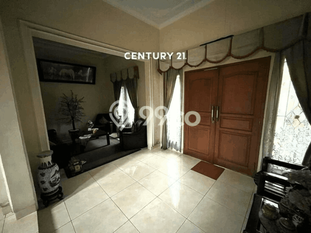 Rumah Luxury Modern Tanpa Renovasi di Meruya Jakarta Barat Rumah Luxury Modern Tanpa Renovasi di Meruya Jakarta Barat