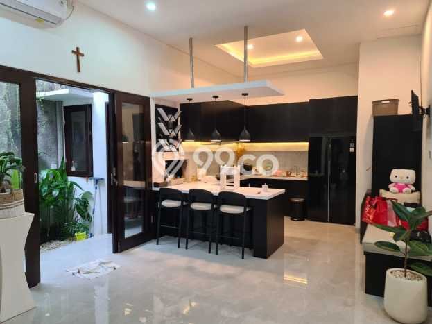 Dijual Rumah Luas Megah Dengan View Eksklusif di Taman Griya, Badung Dijual Rumah Luas Megah Dengan View Eksklusif di Taman Griya, Badung