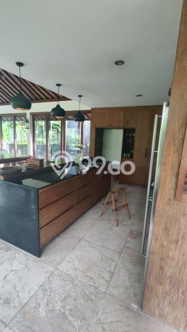 LOKASI TERBAIK! Vila di , Area 800m2m², Lokasi Premium dengan jalan mudah LOKASI TERBAIK! Vila di , Area 800m2m², Lokasi Premium dengan jalan mudah