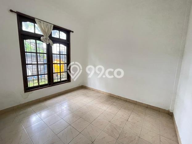 Rumah Elit LB 250m2 Siap Huni Desain Elegan di Jimbaran, Badung Rumah Elit LB 250m2 Siap Huni Desain Elegan di Jimbaran, Badung