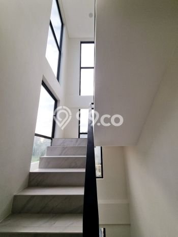 Ready to Use! Luxury House LT 195m2 Desain Modern di Dalung Ready to Use! Luxury House LT 195m2 Desain Modern di Dalung