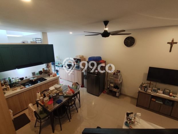 Rumah Luas Tanah 102m² di Duri Kepa, Jakarta Barat - Akses Mudah Rumah Luas Tanah 102m² di Duri Kepa, Jakarta Barat - Akses Mudah