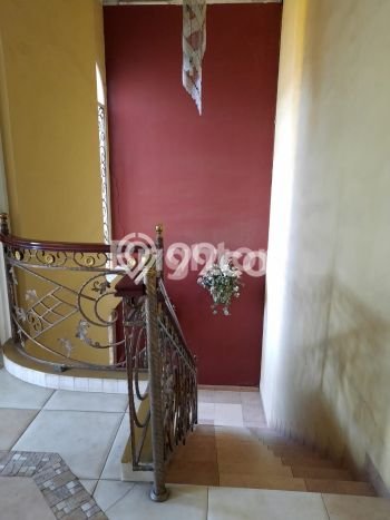 Jual Rumah Mewah Elegan Dengan View Cantik di Taman Ratu, Jakarta Barat Jual Rumah Mewah Elegan Dengan View Cantik di Taman Ratu, Jakarta Barat