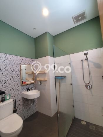 Rumah Luas Tanah 102m² di Duri Kepa, Jakarta Barat - Akses Mudah Rumah Luas Tanah 102m² di Duri Kepa, Jakarta Barat - Akses Mudah