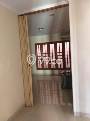 Rumah Modern 6 Kamar LT 96m2 di Tanjung Duren Utara Rumah Modern 6 Kamar LT 96m2 di Tanjung Duren Utara