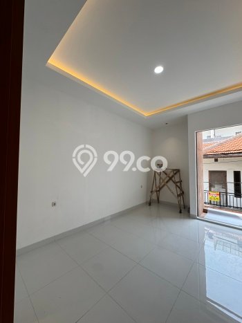 Rumah Luas Asri 4 KT Siap Huni di Tanjung Duren Jakarta Barat Rumah Luas Asri 4 KT Siap Huni di Tanjung Duren Jakarta Barat